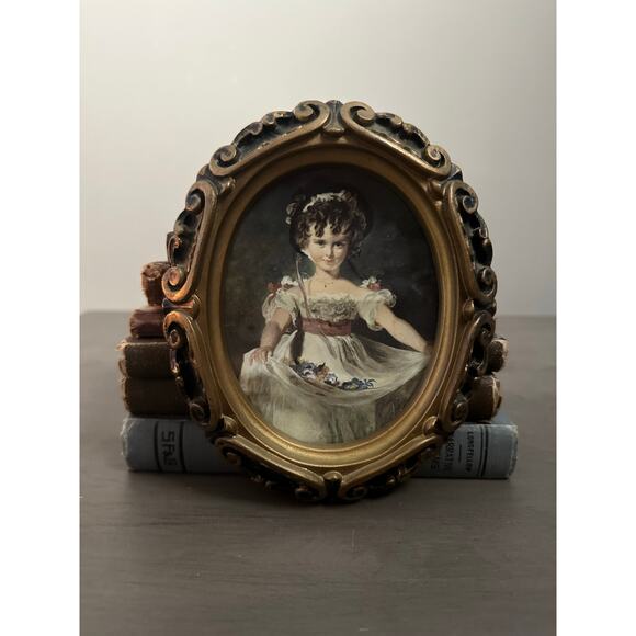 Small Gilded Gold Ornate Vtg Picture Frame Renaissance Artwork Oval Moody Art - Picture 3 of 3